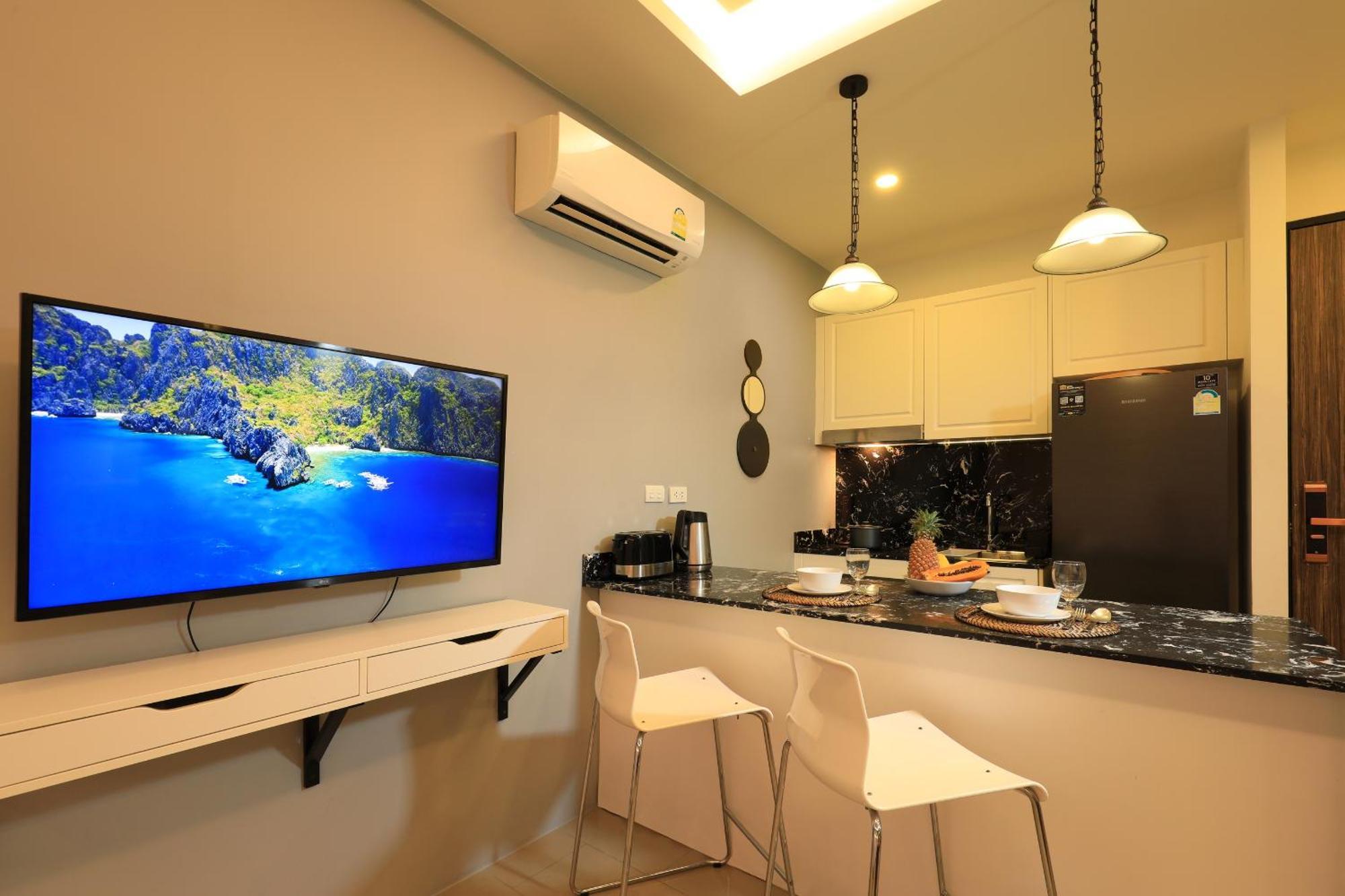 The Sea View Room In Palmyrah Surin By Holy Cow Exteriér fotografie